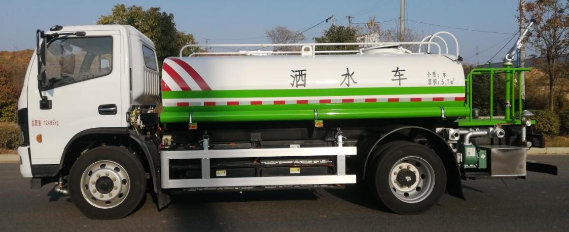 東風(fēng)凱普特型純電動(dòng)灑水車(chē)圖片3