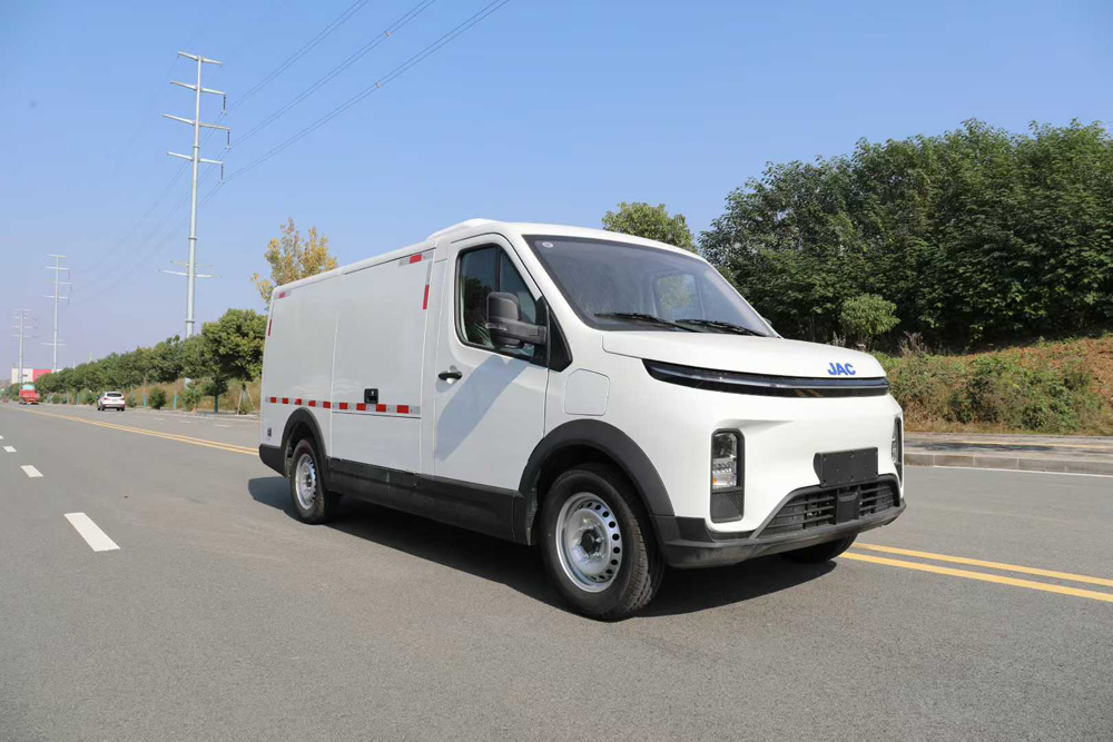 江淮萬寶路純電動面包冷藏車小型廂式冷凍車圖片1