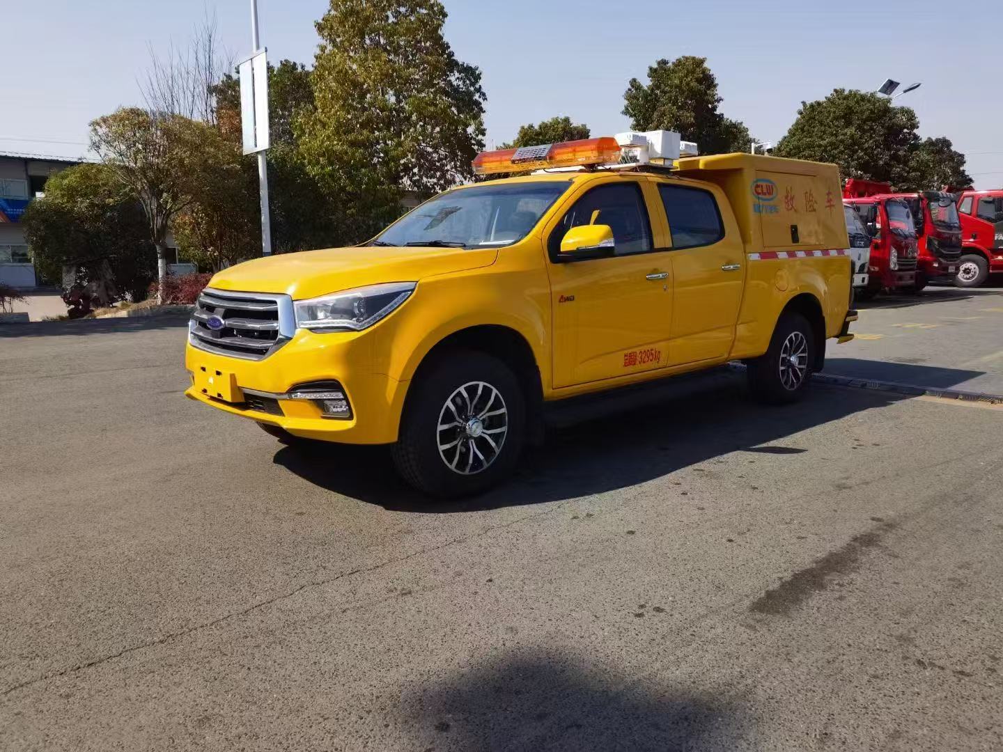 慶鈴皮卡搶險排澇工程救援車圖片3